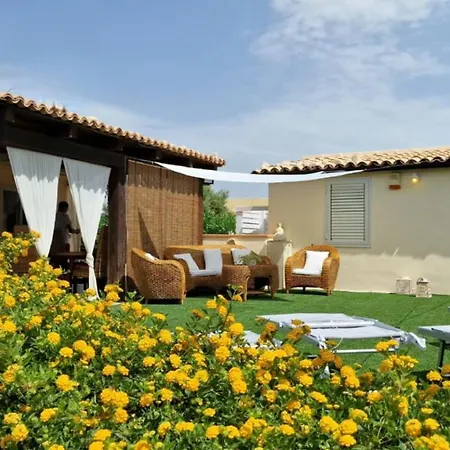 Agave Villa's Fronte Mare Villa *