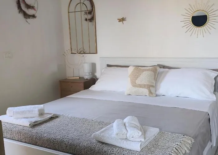 Agave Villa's Fronte Mare * إيسبيكا