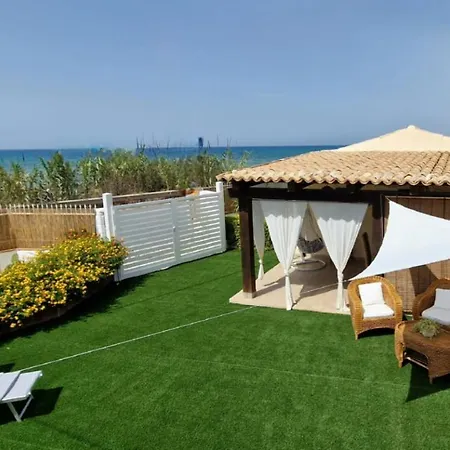 Agave Villa's Fronte Mare Испика